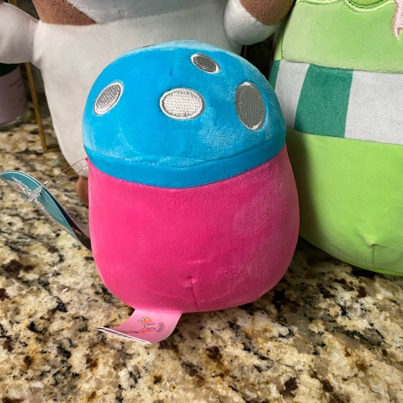 NWT 5” Randall the blacklight mushroom Squishmallow - Picture 4 of 4